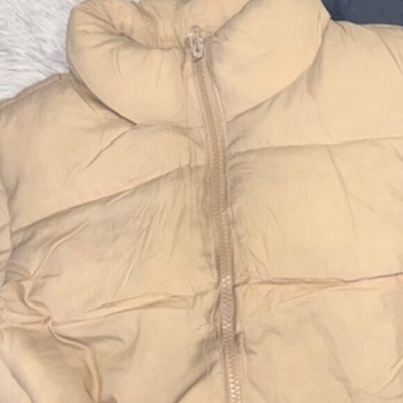 Puffer Vest - Picture 2 of 3